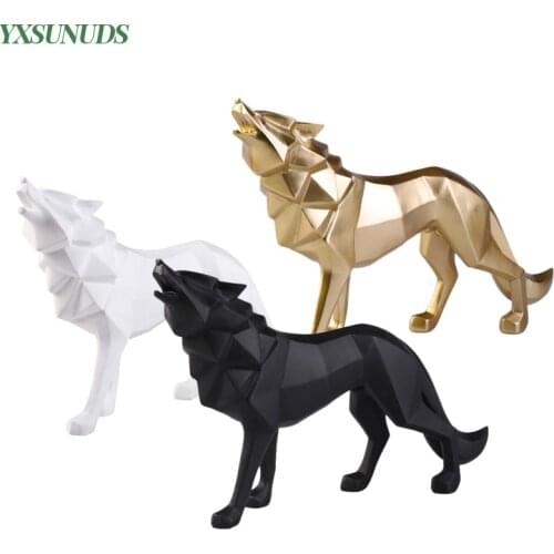 Geometric Wolf Miniature Figurines Room Decoration Resin Miniaturas Home Living Room Decor Accessories Figurines for Interior