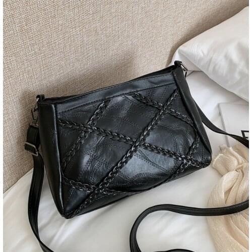 2020 New Soft Leather Messenger Bag Ladies Fashion Square Shoulder Bag Solid Color Mobile Phone Pouch