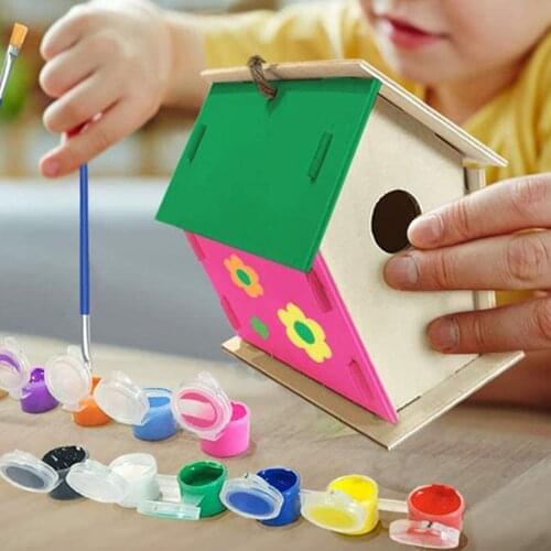 2020 Wooden DIY Hand Painted Self Assembly Birdhouse Hanging Pendant Craft Home Decor craft decoration