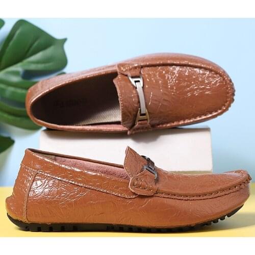 Men Loafers Soft Moccasins High Quality Spring Autumn Genuine Leather Casual Shoes Luxury Man Walking Flats Driving Shoe 2021