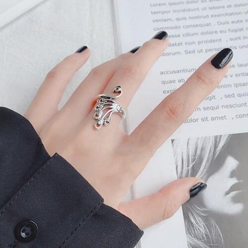 Adjustable Knitting Loop Crochet Loop Knitting Accessories Peacock Type Knitting Ring Finger Wear Thimble спицы для вязания