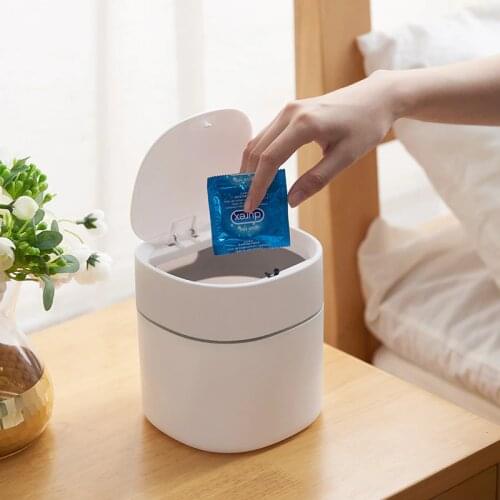 Mini Desktop Trash Can Garbage Storage Bin Recycle Office Supplies Trash Can Waste Basket Poubelle Bureau Cleaning Tools DF50LJ