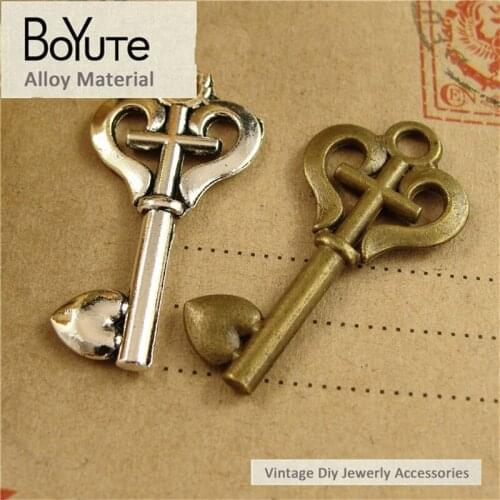 BoYuTe (50 Pieces/Lot) 33*17MM Vintage Zinc Alloy Materials Antique Bronze Silver Plated Heart Pendant Key Jewelry Making