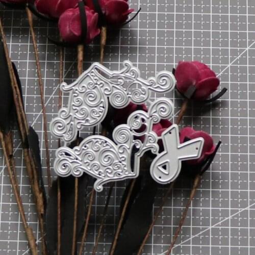 Irregular Lace Frame Metal Cutting Dies Stencils for DIY Dies Scrapbooking Album Embossing Paper Card Decoration Crafts Die Cut