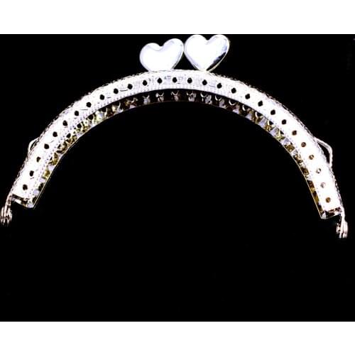 50PCS 10.5cm Arch Silver Tone Metal Purse Bag Frames Kiss Clasps Clutch Buckle Lock Handbag Handle Luggage Hardware Heart Head