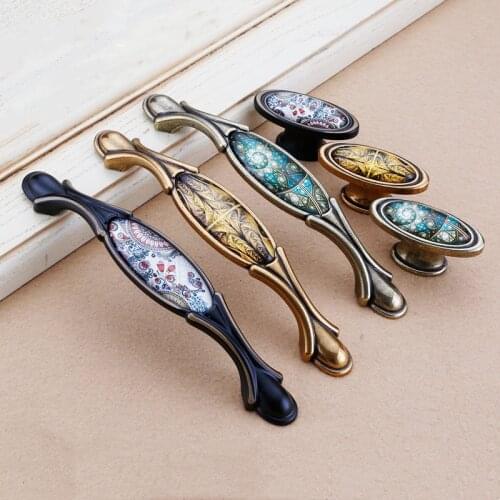 Vintage Furniture Handles Elegant Bronze Kitchen Cabinet Knobs and Handles Wardrobe Cupboard Door Handle Closet Drawer Pulls