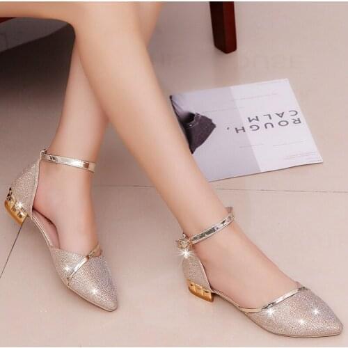 Summer Fashion Casual Women Shoes Pointed Toe Cool Straps Wear Wild Comfortable Wear-resistant Flat with Solid Female Sandals