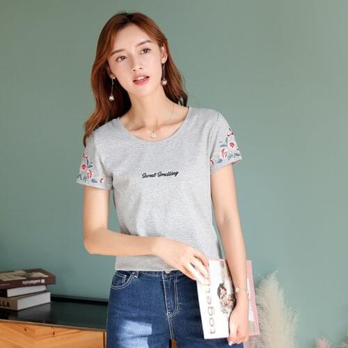 New 2020 Fashion T shirt Women VOGUE letter print T shirt O-neck Short Sleeve T-shirt White Tops Female Clothing