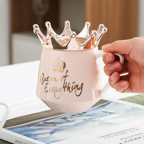 Queen of Everything Mug With Crown Lid and Spoon Ceramic Coffee Cup Gift for Girlfriend Wife SCIE999