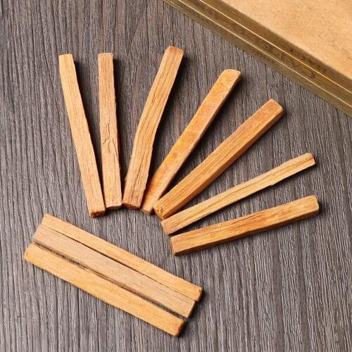 50g 7/5.5cm Natural Wooden Sandalwood Chips Aromatherapy Irregular Shape Incense Fragrance Sticks Buddhism Home Decoration 2021