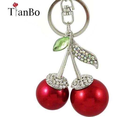 2018 Fashion New Gift Cute Rhinestone Crystal Red Cherry Keychain Car Key Chain Ring Pendant for Car Bag Charm Jewelry