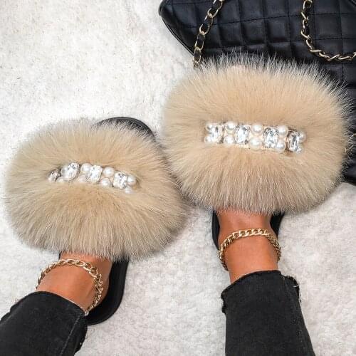 Real Fox Fur Slippers For Women Fluffy Flip Flops Plush Slippers Designer Pearl Chain Furry Fur Slides Summer Beach Flat Sandals