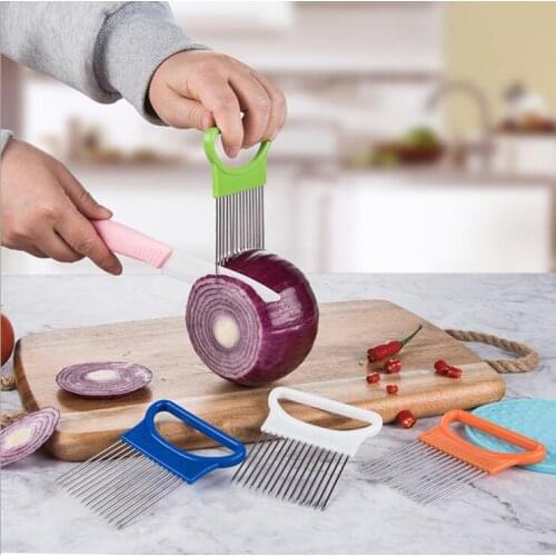 2018 New Tomato Onion Vegetables Slicer Cutting Aid Holder Guide Slicing Cutter Safe Fork