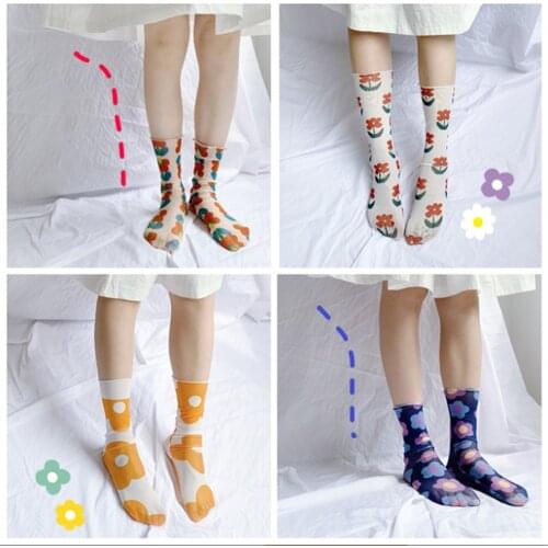 New Korean Sports Style Socks Harajuku Ing Summer Cute Little Flowers Wild Net Red Yarn Pile Female Socks