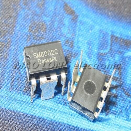 10PCS/LOT SM8002C DIP-6 Low power current mode PWM control power switch New In Stock Quality 100
