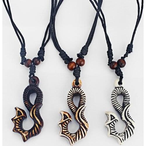 Wholesales 6 Imitation Yak Bone Resin Maori Hook Pendant Necklace Hawaiian Jewelry