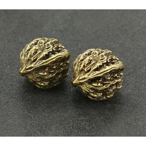 Vintage Brass Walnut Figurines Home Office Decor Statue Pure Copper Crafts Tea Pet Christmas Decor Car Decoration Accessories