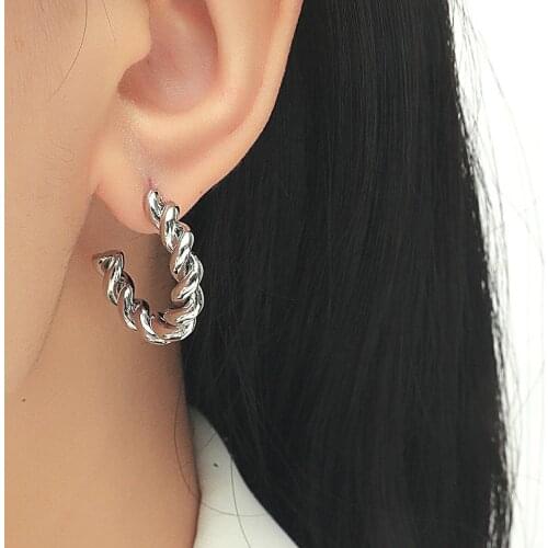 New Retro C-Shaped Twist Earrings Earrings Cold Wind Personality Geometric Design Trendy Metal Earrings Women