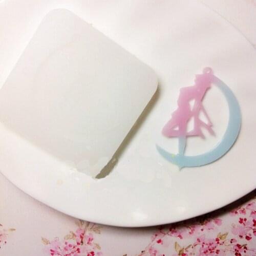 1pcs Girl Liquid silicone mold DIY resin jewelry pendant necklace pendant lanugo mold resin molds for jewelry