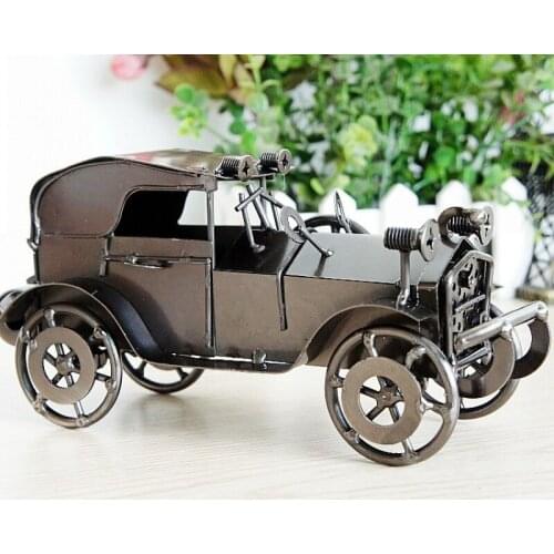 Antique Most Original Car Model Props Desk decoration Metal Crafts First Classic Car Model Two -Color Mixed Hair
