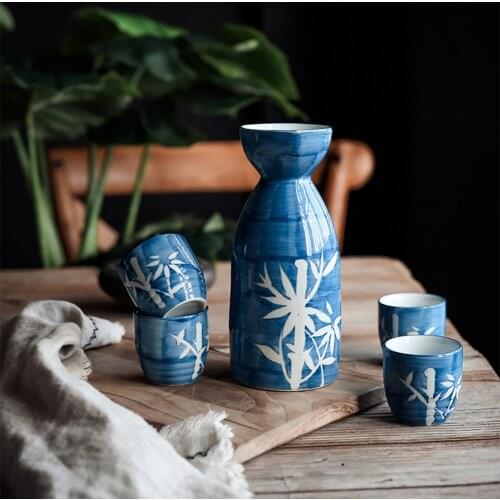 4pcs Vintage Ceramic Sake Pot Cups Set Japanese Style Hip Flasks Home Kitchen Office Flagon Liquor Cup Drinkware Creative Gifts
