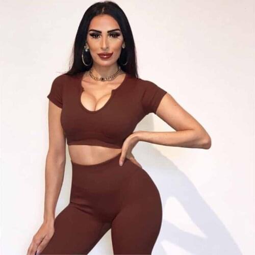 New Sexy Yoga Set Tight Seamless Yoga Sportswear Push Up Crop Tops High Waist Leggings Pants Tracksuit Gym Set Bra