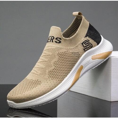 Mens Sports Shoes Deodorant Lovers Shoes Breathable and Light 2021 Spring and Autumn New Mesh Mens Casual Shoes