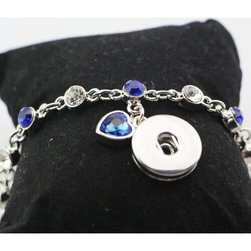 Ysawena White Bracelets