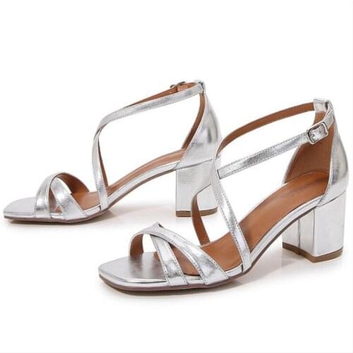 2021 fashion new womens mid-heel sandals 3 colors plus size 41 buckle womens sandals free shipping