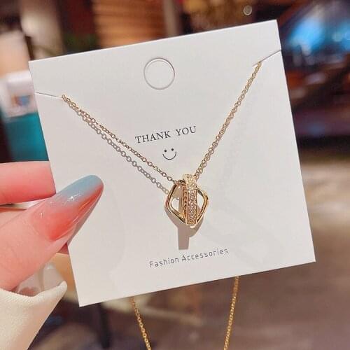 Titanium steel necklace with feminine square geometric inlay pendant, stylish simple collarbone chain