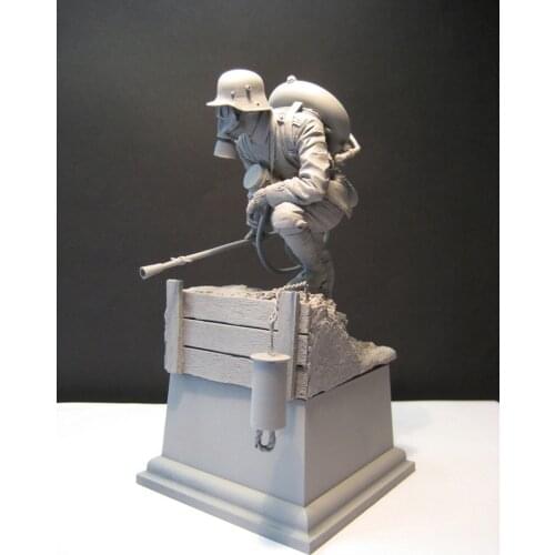 1/16 Resin Model Building Kit Figure Researching soldiers