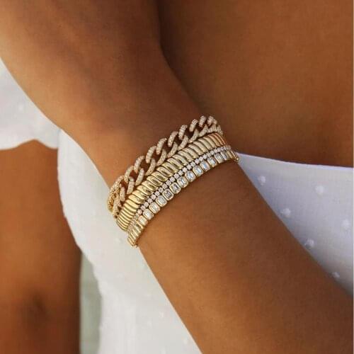 2021 New Arrival Rose Gold Silver Color Classic Chain Choke Jewelry High Polish 10mm Herringbone Snake Chain Bracelet For Women