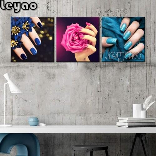 3 Pieces Modern diamond painting Wall Art Fashion Women Beauty Salon Triptych Painting Nail Hand Spa Makeup Bedroom decoration