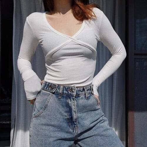 WOMENGAGA Sexy Solid Color Bottoming Patchwork Shirt Hot Style Autumn Women Casual All-match V-neck Long-sleeved T-shirts R9S6