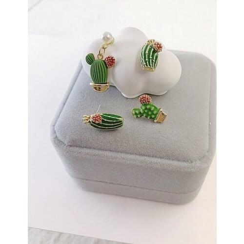Find Me Asymmetry Small Plant Earrings for Girls Cute Green Cactus Earrings Summer Fashion Jewelry Accessories