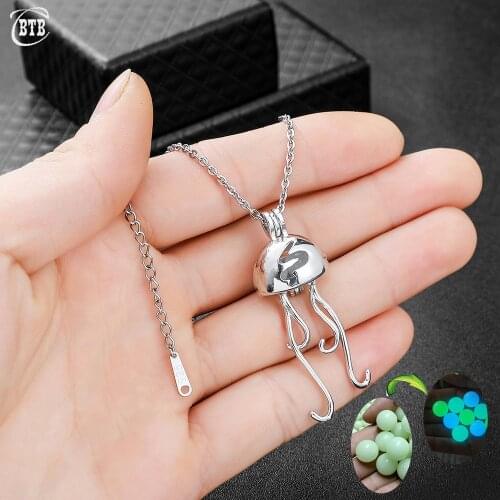 Luminous Stone Silver Color Cute Jellyfish Necklace Women Jewelry New Openwork Rabbit Choker Glowing In Dark