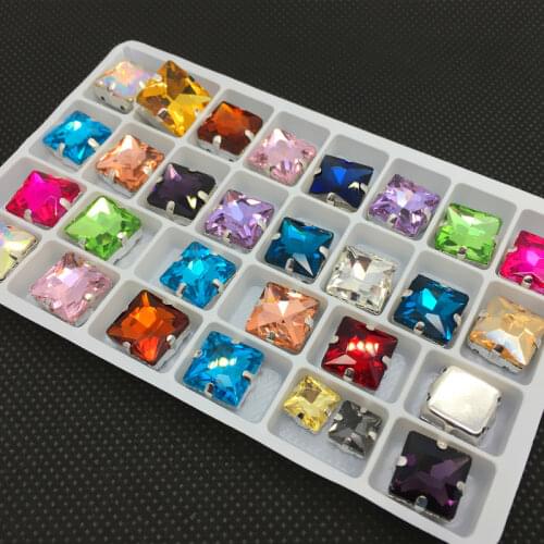 Wangxiuyun Glass Beads