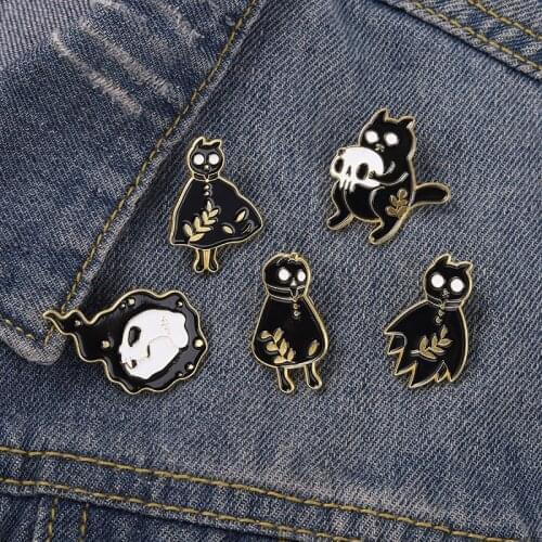 Halloween series alloy brooch creative cat shape enamel badge wholesale