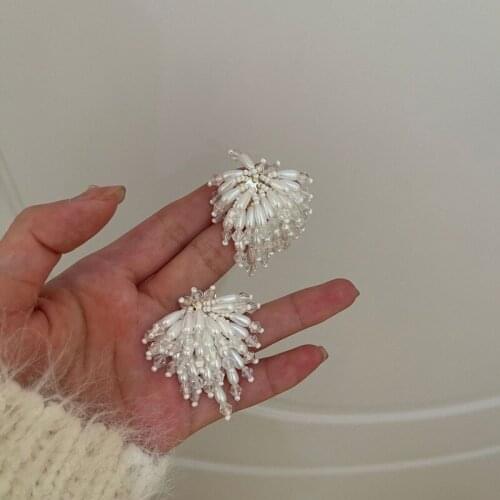 Fashion New Korean Beaded Acrylic Pearl Flower Tassel Earrings For Women Girls Elegant Pendientes Wedding Party Jewelry Gifts
