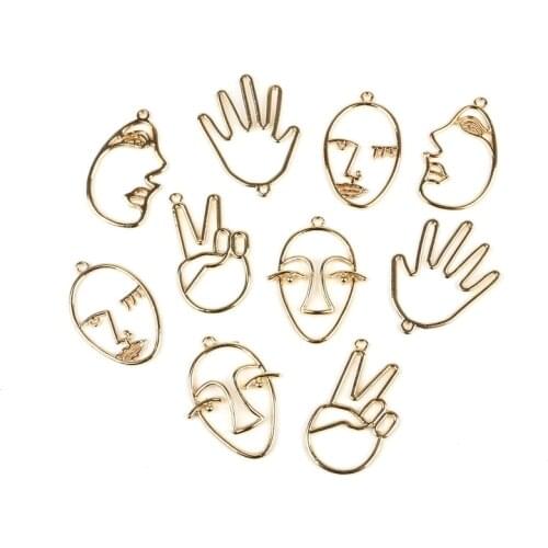 2020 New 4pcs/bag Face Palm Victory Gesture Charms Pendant Punk Rock Personality Pendants for Necklace Making Accessories