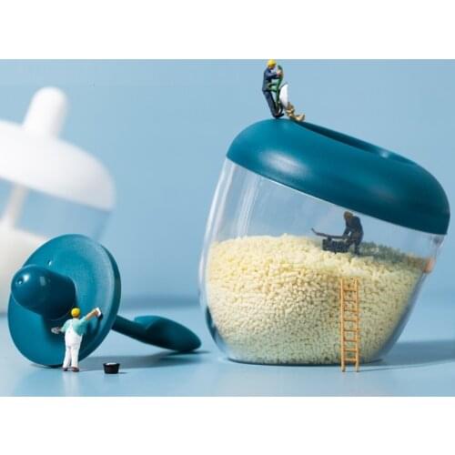 2021 Japanese Seasoning Box Kitchen Circular Seasoning Can With A Spoon Spice Bottles Pepper Seasoning Box Household Salt Shaker