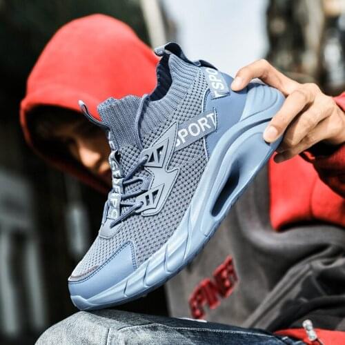 Trending Men Running Shoes Air Mesh Breathable Sock Sneakers Thick Sole Street Walking Trainers Luxury Design Summer Man Shoes