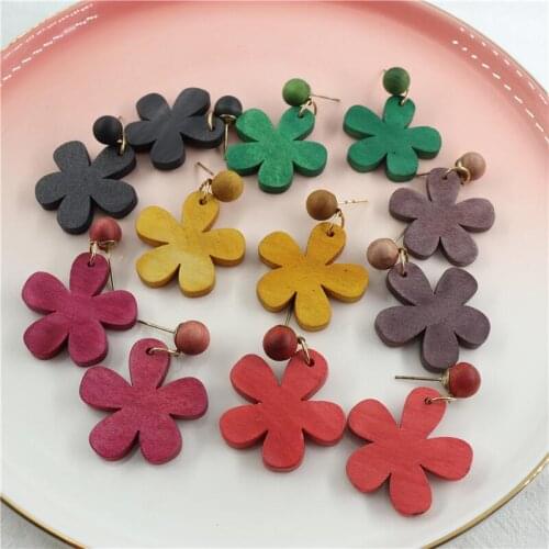 BELLAHYDIARY Pure Natural Wood Earring For Women Handmade Yellow Green Red Flower Wooden Earrings Jewelry Wholesale