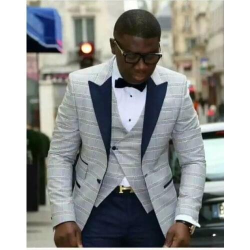 One Button Light Blue Plaid Wedding Groom Tuxedos Peak Lapel Groomsmen Mens Dinner Suit Prom Suits Three Piece(Jacket+Pant+Vest)