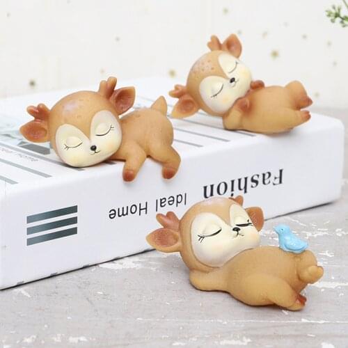 Resin Sleeping Baby Deer Mini 3D Elk Christmas Ornaments Children Cute Decor For Home Garden Car Xmas Party Kids Toys Fun Gifts
