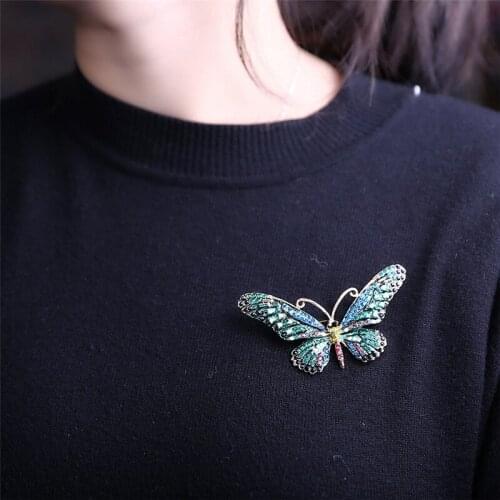 Natural Animals Brooch Pins Butterfly Brooches For Women Men Jewelry Gift Cute Elegant Fashion Accessories