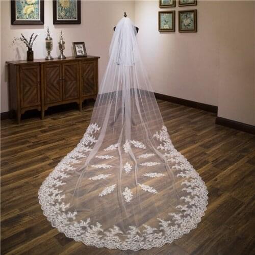 Bride Wedding Veil With Comb 2021 New Feerijt Luxury Lace Edge One-layer Real Photo Athedral Veil Bridal Veils