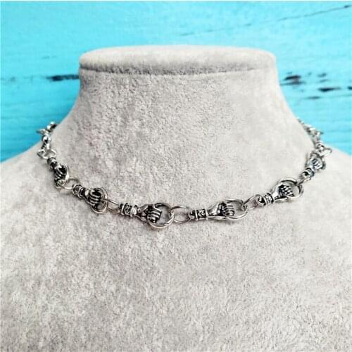 Retro Hand in hand Unisex Choker Necklace Women Hip-hop Gothic Punk Style Chain Choker Gifts