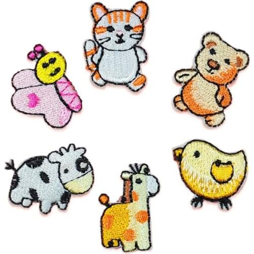 100pcs/lot Embroidery Patch Cat Cow Tiger Butterfly Giraffe Lion Elephant Chick Kids Clothing Decoration Iron Heat Transfer