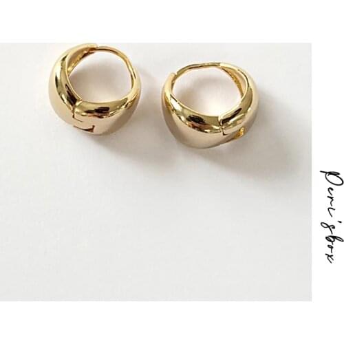 PerisBox 2019 Trendy Basket Wide Gold Earrings Polished Huggie Earrings for Women Minimalist Hoop Earrings Everyday Jewelry